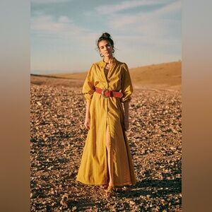 Sézane Havane dress in Ochre